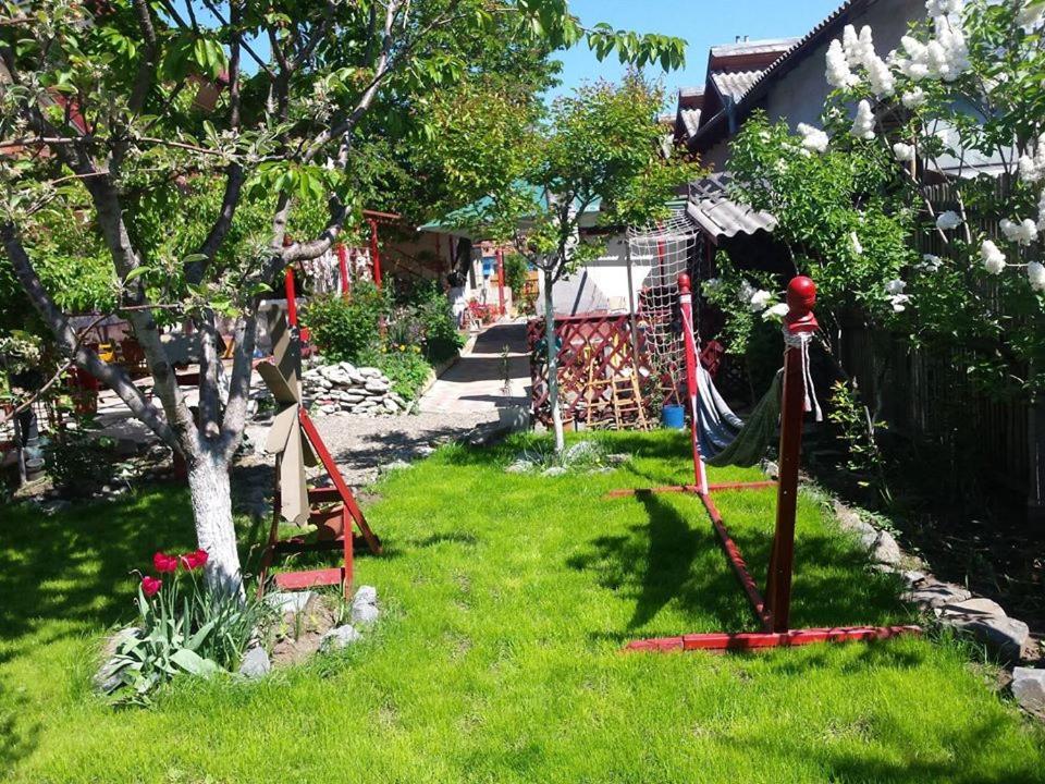 Casa De Vacanta Alexoiu 2 Mai Două Mai Exterior foto