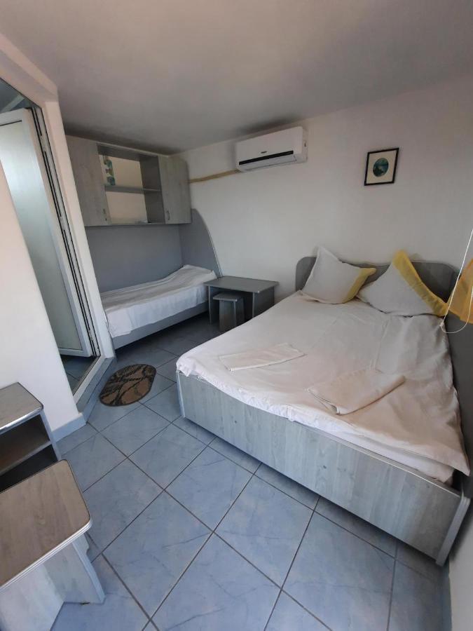 Casa De Vacanta Alexoiu 2 Mai Două Mai Exterior foto